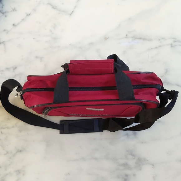 NWOT. TAG Travel Carry-on/Laptop bag. - Picture 2 of 3